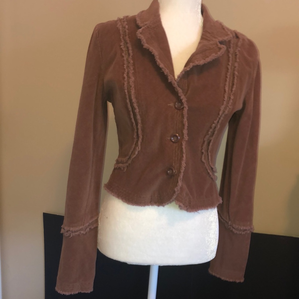 Short corduroy jacket, very pretty